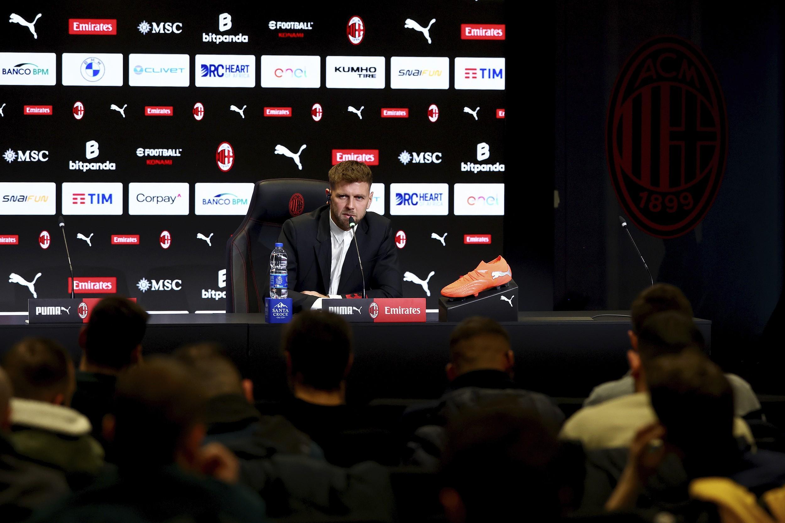 fb体育平台-菲尔克鲁格：魔笛能力惊人，和他一起踢球让我感触很深