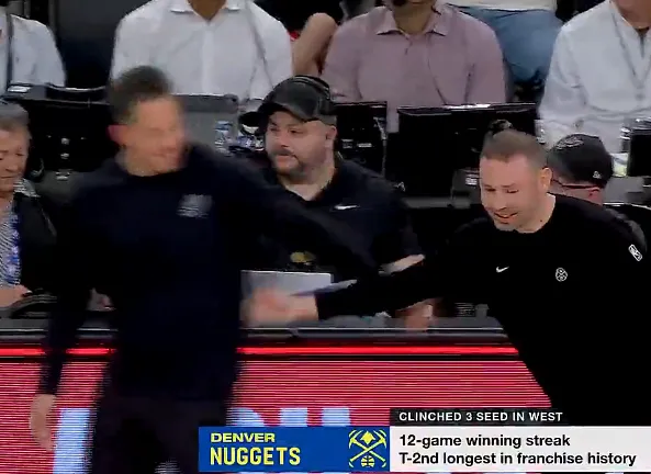 fb体育-掘金豪取12连胜结束常规赛，追平队史第二长连胜纪录